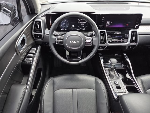 Used 2023 Kia Sorento SX AWD/4WD image 32