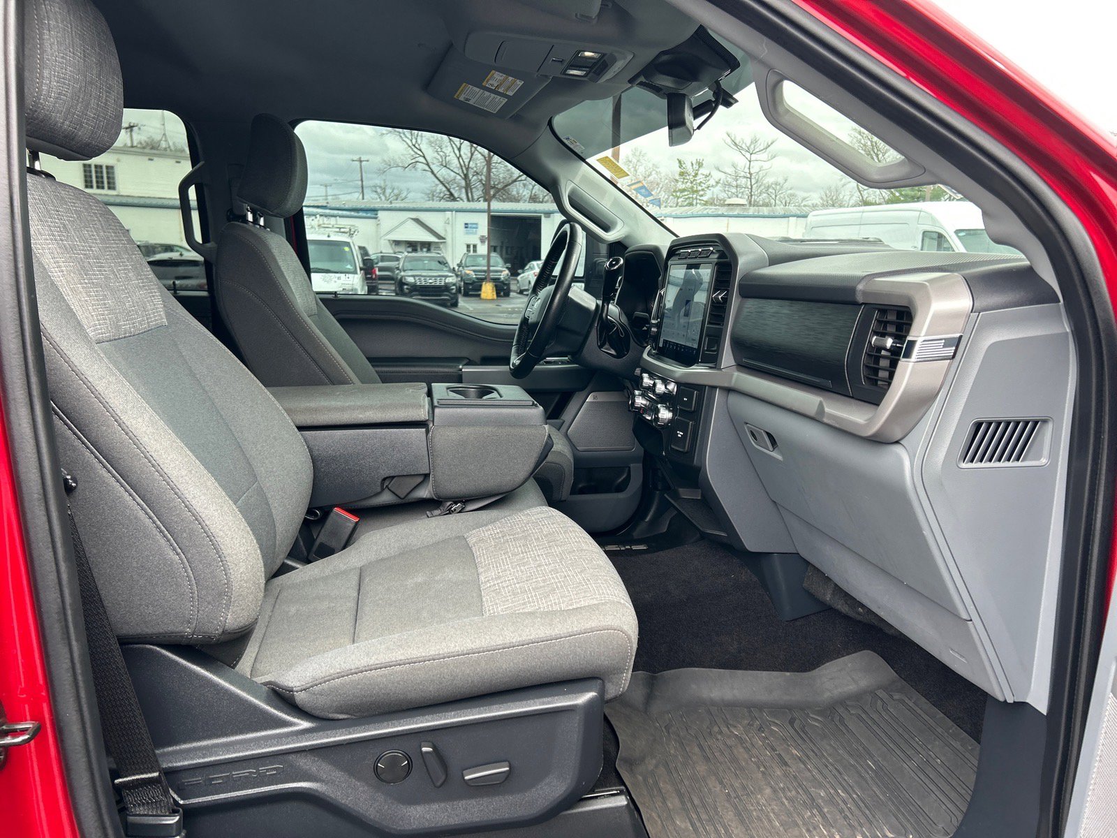 Certified 2022 Ford F150 XLT w/ Equipment Group 302A High AWD/4WD image 17