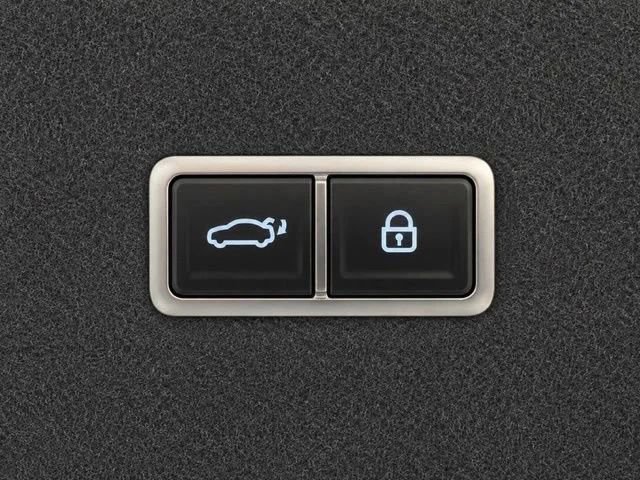 Used 2023 Hyundai Ioniq 6 SEL w/ Cargo Package AWD/4WD image 9