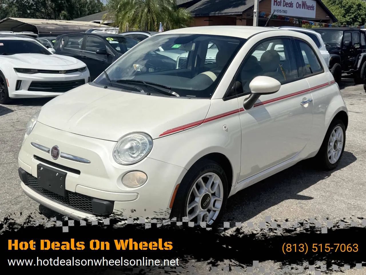 Used 2013 FIAT 500 Pop FWD image 2