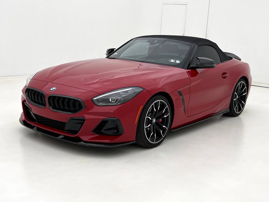 Certified 2025 BMW Z4 M40i w/ Edition image 4
