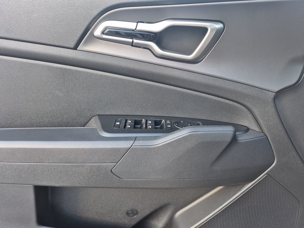 New 2027 Kia Sportage S AWD/4WD image 6