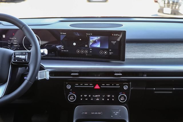 New 2026 Hyundai Ioniq 9 SEL AWD/4WD image 14