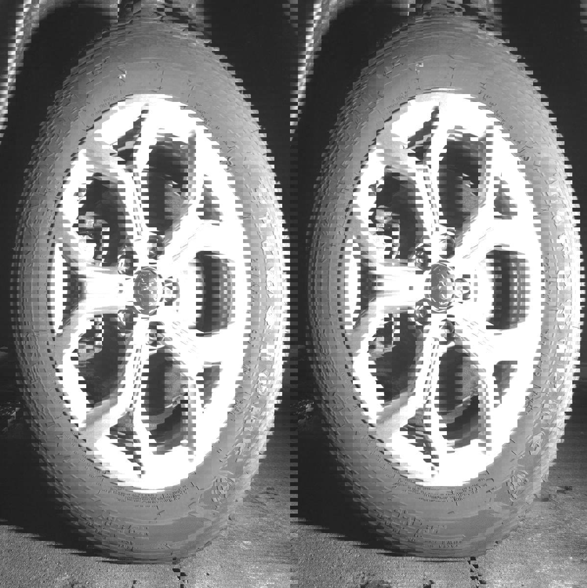 Used 2025 Jeep Compass Latitude image 9