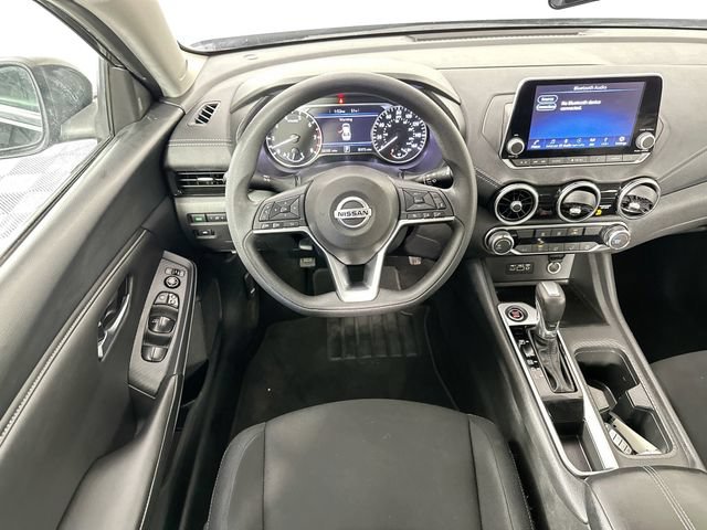 Used 2023 Nissan Sentra SV FWD image 4