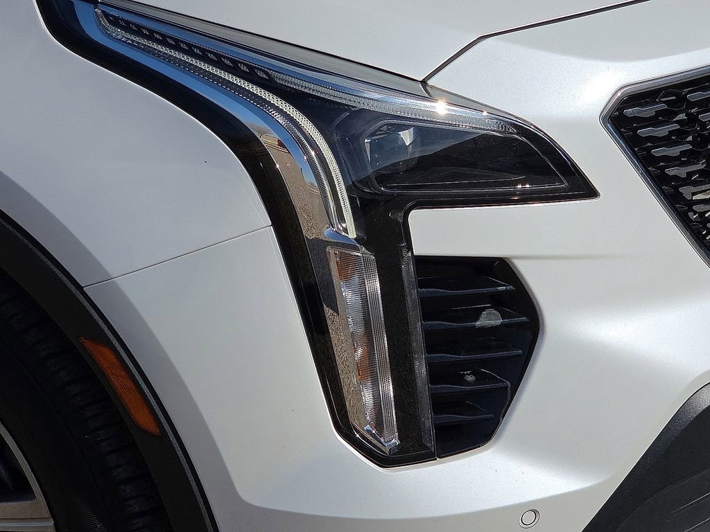 Used 2020 Cadillac XT4 Premium Luxury image 10