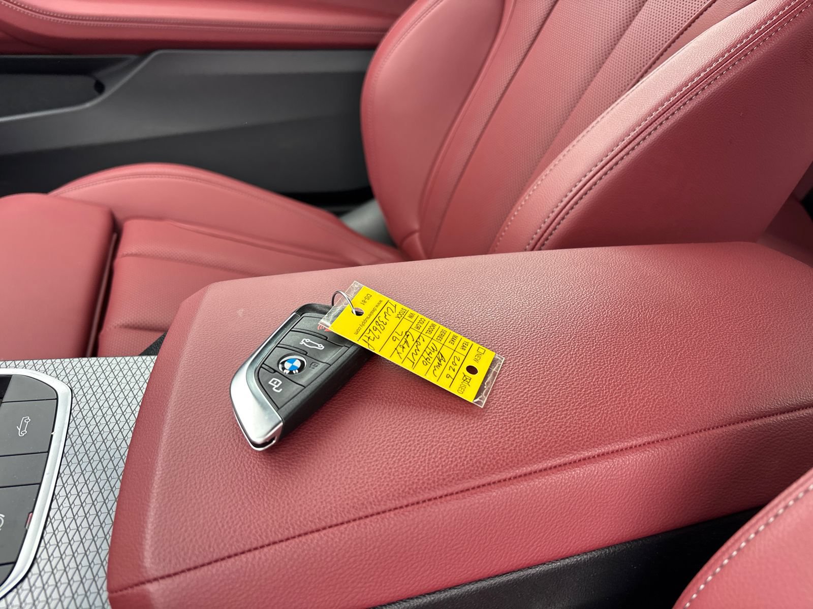 Used 2026 BMW M440i Convertible RWD image 27