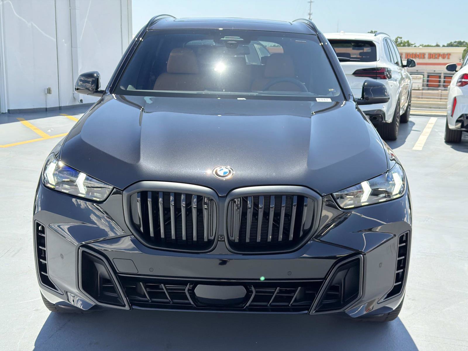 New 2026 BMW X5 xDrive40i w/ M Sport Package AWD/4WD image 8