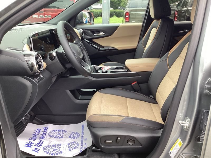 New 2027 Chevrolet Equinox ACTIV w/ LPO, Floor Liner Package AWD/4WD image 25