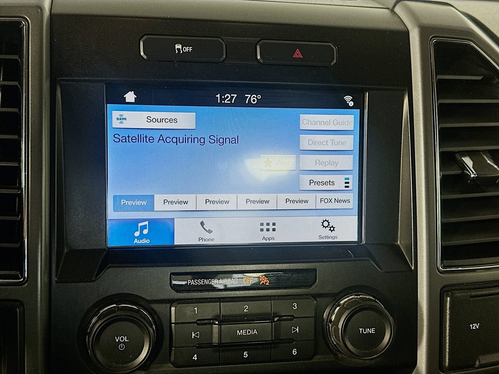 Used 2019 Ford F350 XLT w/ XLT Premium Package AWD/4WD image 13