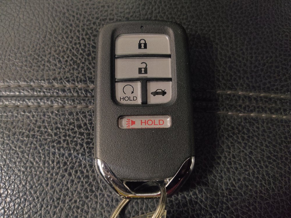 Used 2017 Honda Accord EX-L image 32