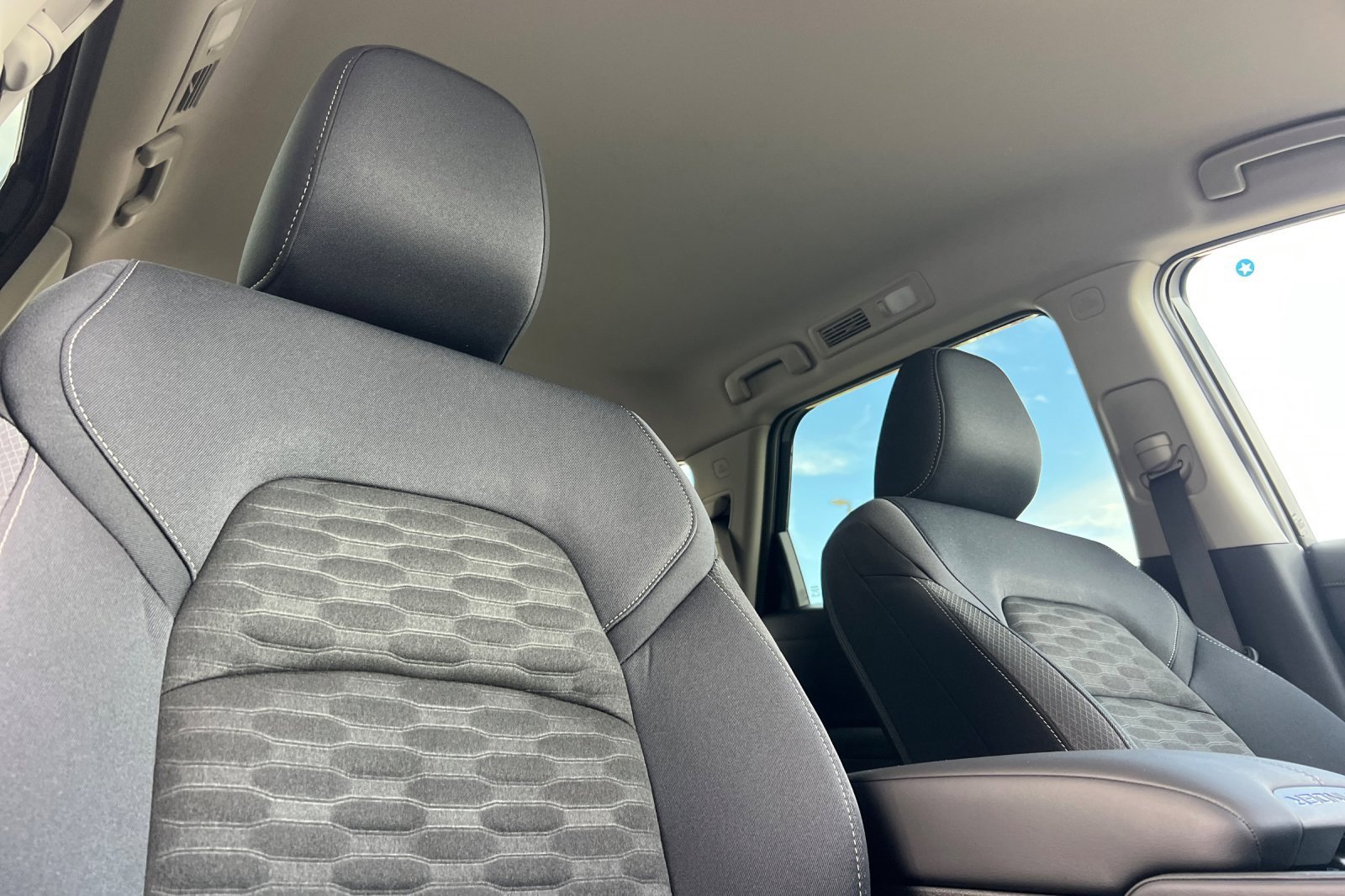 New 2025 Nissan Pathfinder SV image 20