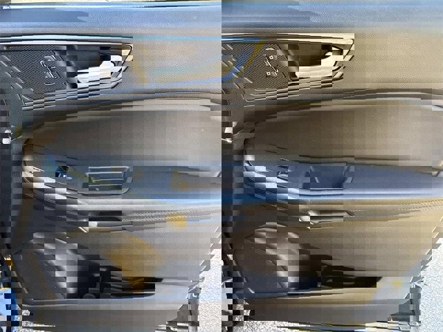 Certified 2022 Ford Edge SE w/ Black Appearance Package image 21