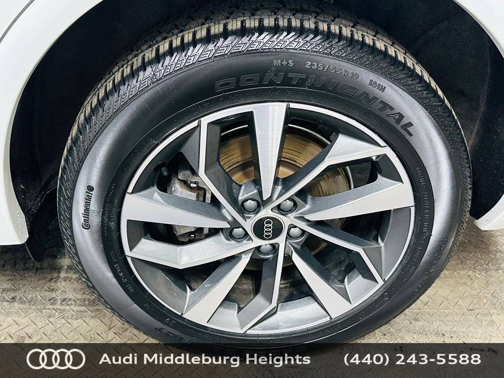 Certified 2023 Audi Q5 2.0T Premium w/ Convenience Package AWD/4WD image 34