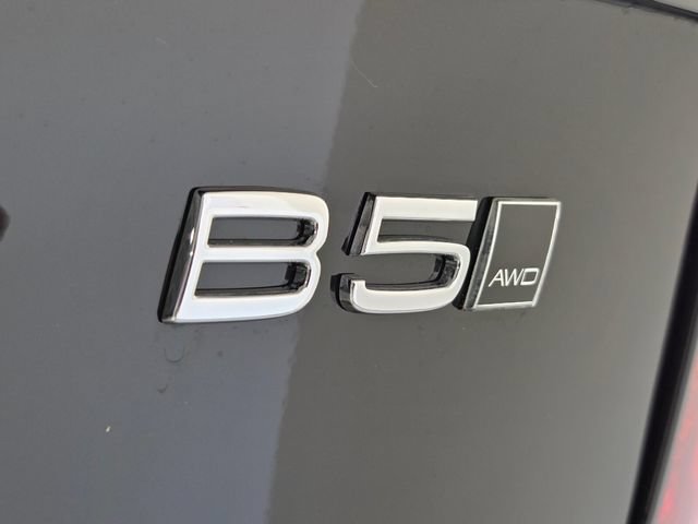 New 2026 Volvo XC90 B5 Core AWD/4WD image 17