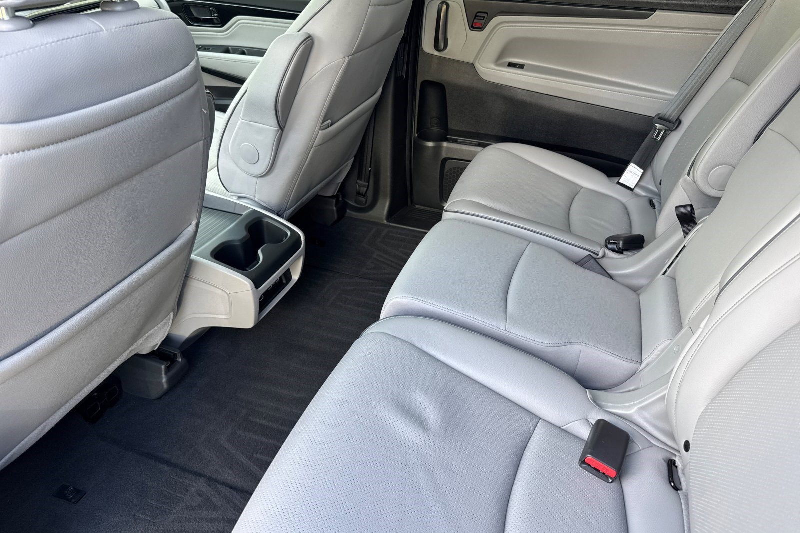 Certified 2024 Honda Odyssey Elite image 27
