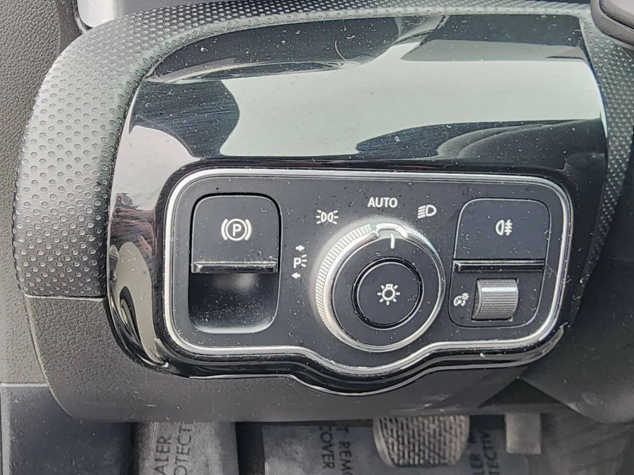 Used 2019 Mercedes-Benz A 220 4MATIC image 17