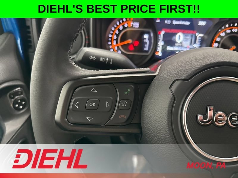 New 2026 Jeep Gladiator Rubicon w/ Steel Power Dome Hood Package AWD/4WD image 25