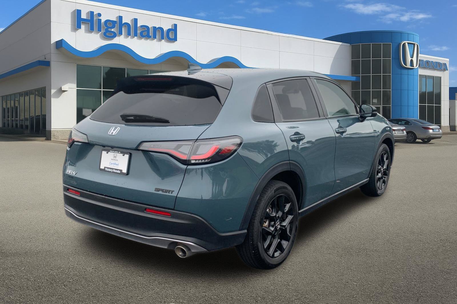 Used 2025 Honda HR-V Sport image 5