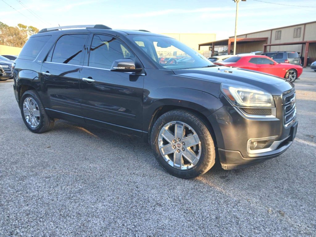 Used 2017 GMC Acadia Limited SLT image 3