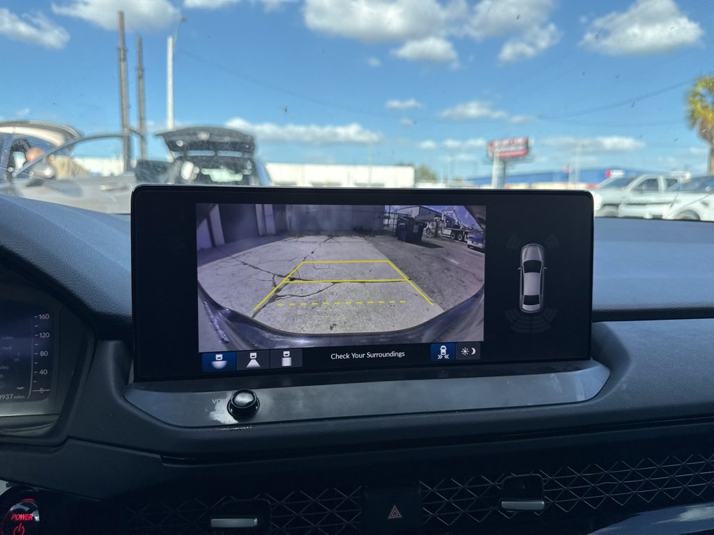 Used 2023 Honda Accord Touring image 29