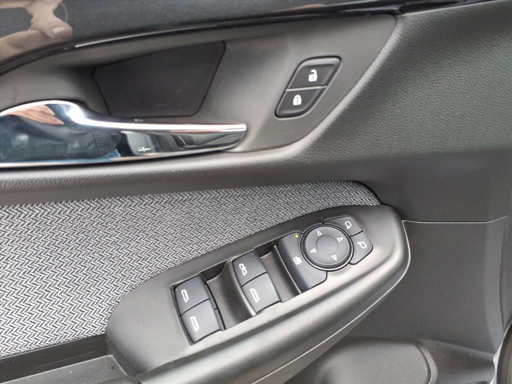 Used 2024 Chevrolet TrailBlazer LT w/ LT Cold Weather Package image 18