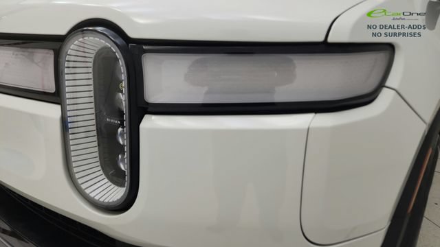 Used 2023 Rivian R1T Adventure Dual AWD/4WD image 40