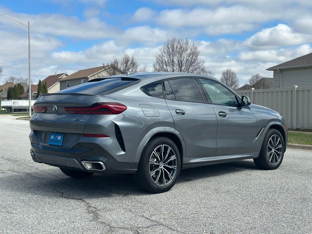 Used 2024 BMW X6 xDrive40i w/ Premium Package AWD/4WD image 9