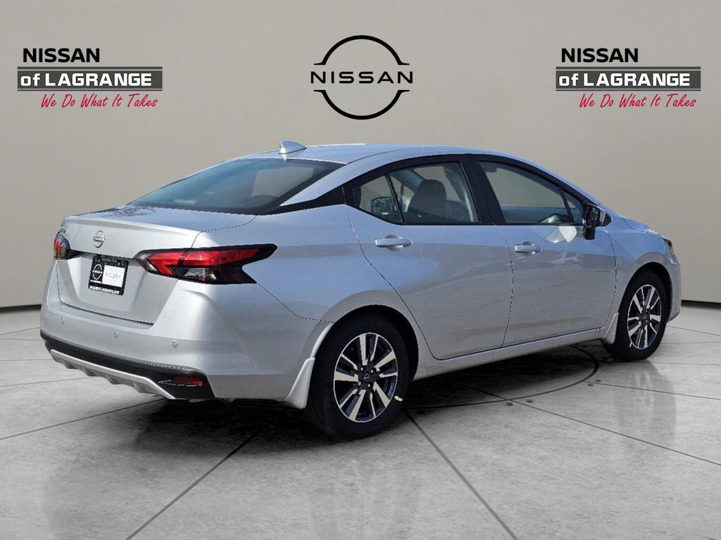 New 2025 Nissan Versa SV w/ Trunk Package FWD image 5