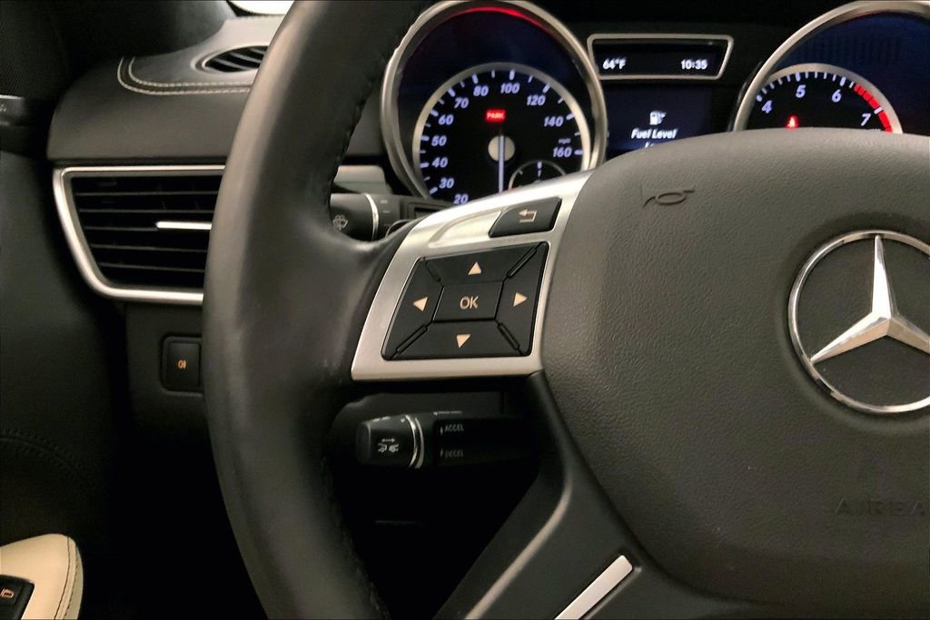 Used 2016 Mercedes-Benz GL 550 4MATIC image 18