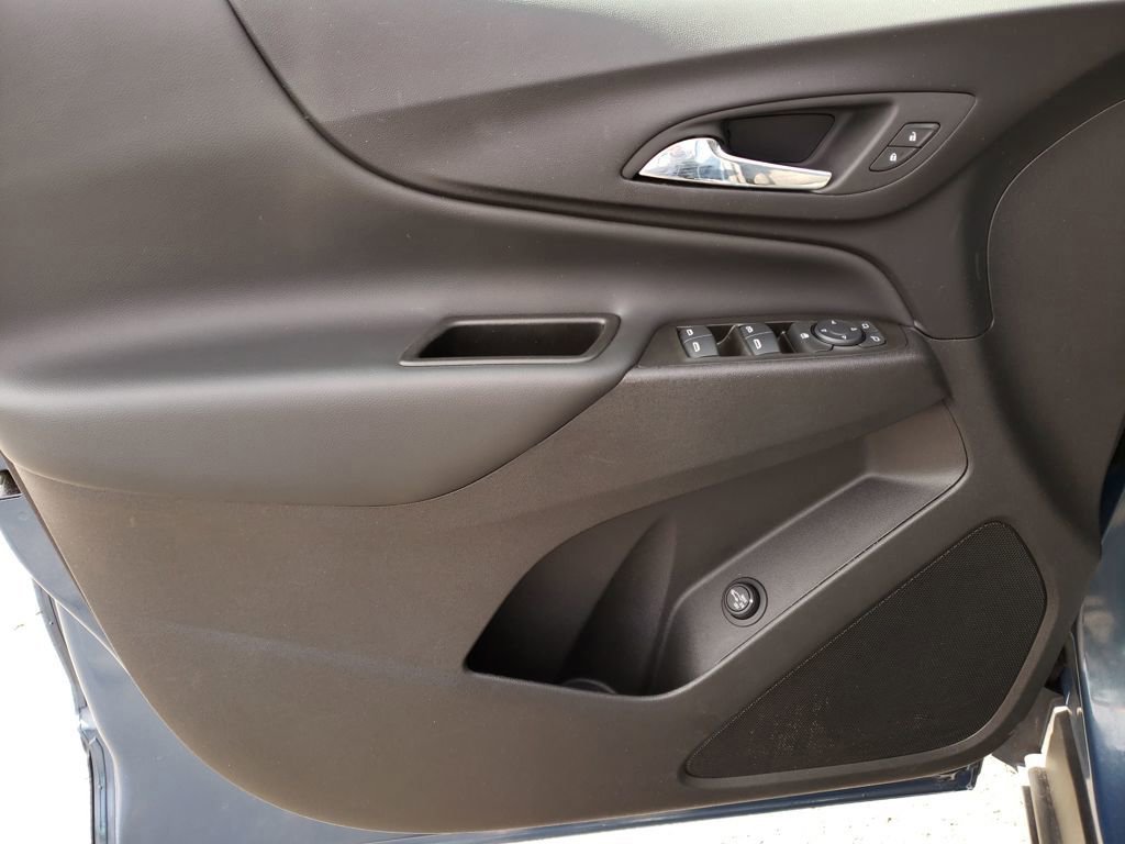 Used 2024 Chevrolet Equinox LT image 10