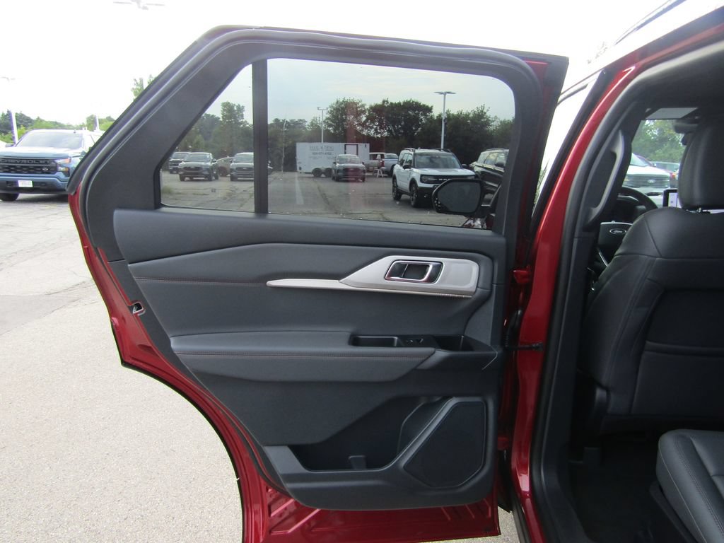 New 2027 Ford Explorer Active w/ Active Comfort Package AWD/4WD image 25