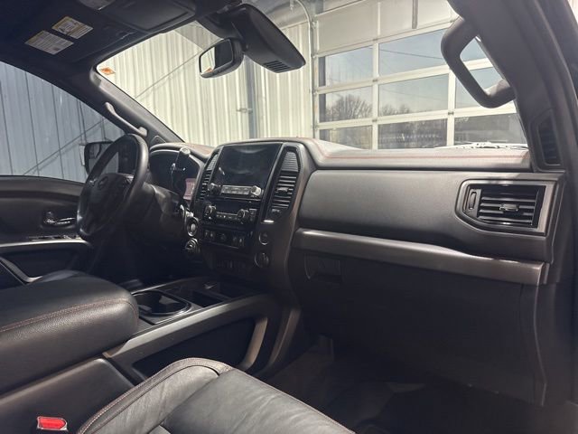 Used 2021 Nissan Titan PRO-4X w/ Pro-4x Convenience Package image 27