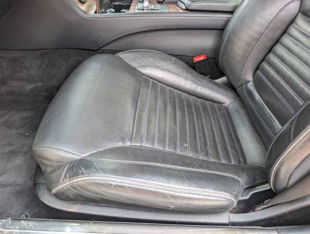 Used 2013 Mercedes-Benz SL 550 image 24