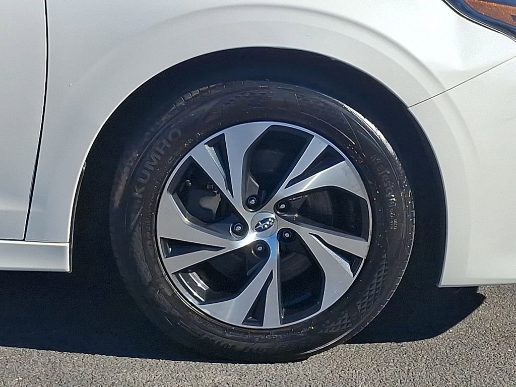 Used 2020 Subaru Legacy Premium image 8