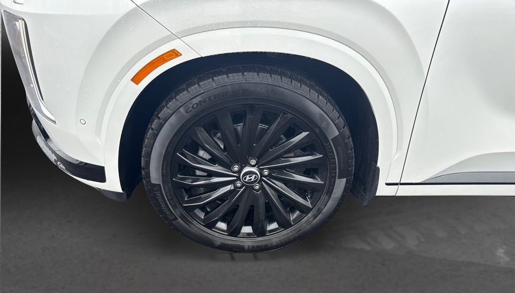 Used 2024 Hyundai Palisade Calligraphy image 12