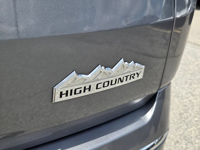 Used 2018 Chevrolet Traverse High Country AWD/4WD image 11
