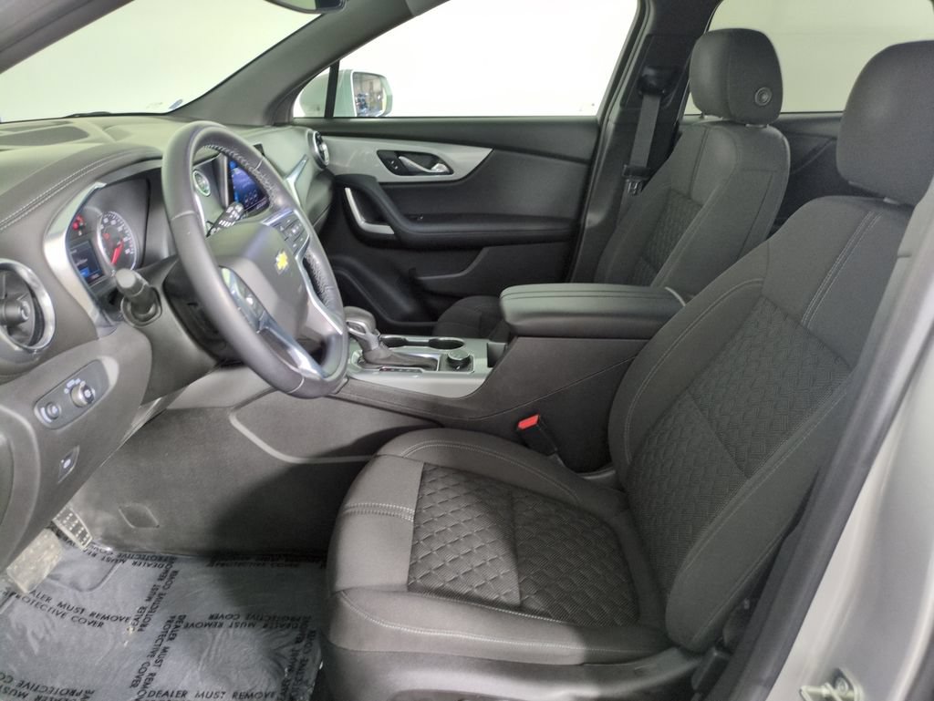 Used 2020 Chevrolet Blazer LT FWD image 12