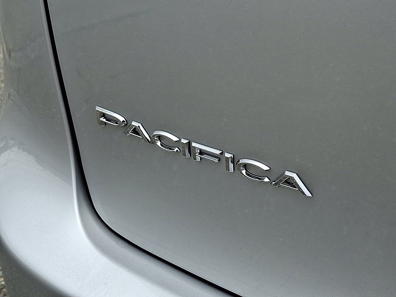 New 2026 Chrysler Pacifica Select image 5