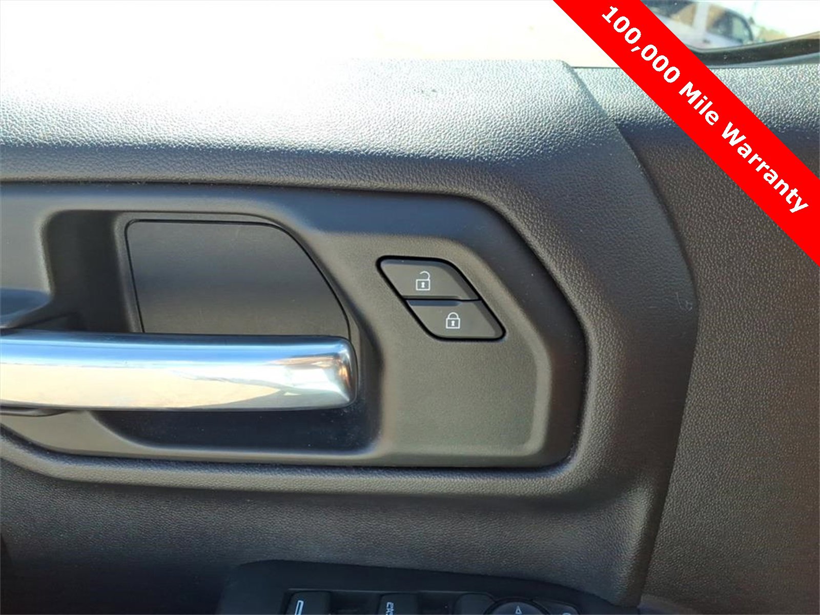 Used 2023 Chevrolet Silverado 1500 Custom image 26