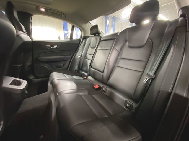 Used 2024 Volvo S60 B5 Core FWD image 24