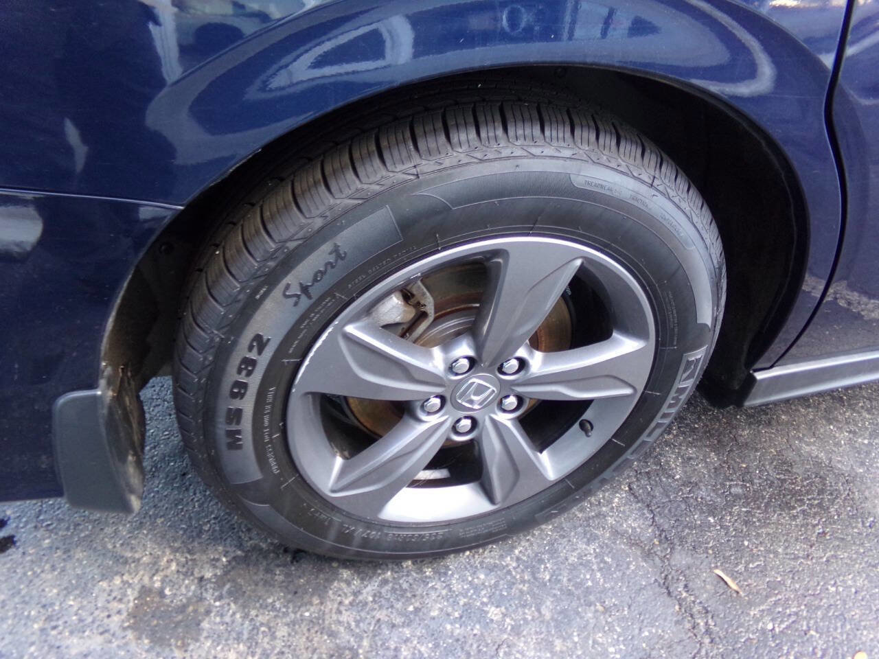 Used 2021 Honda Odyssey EX image 25