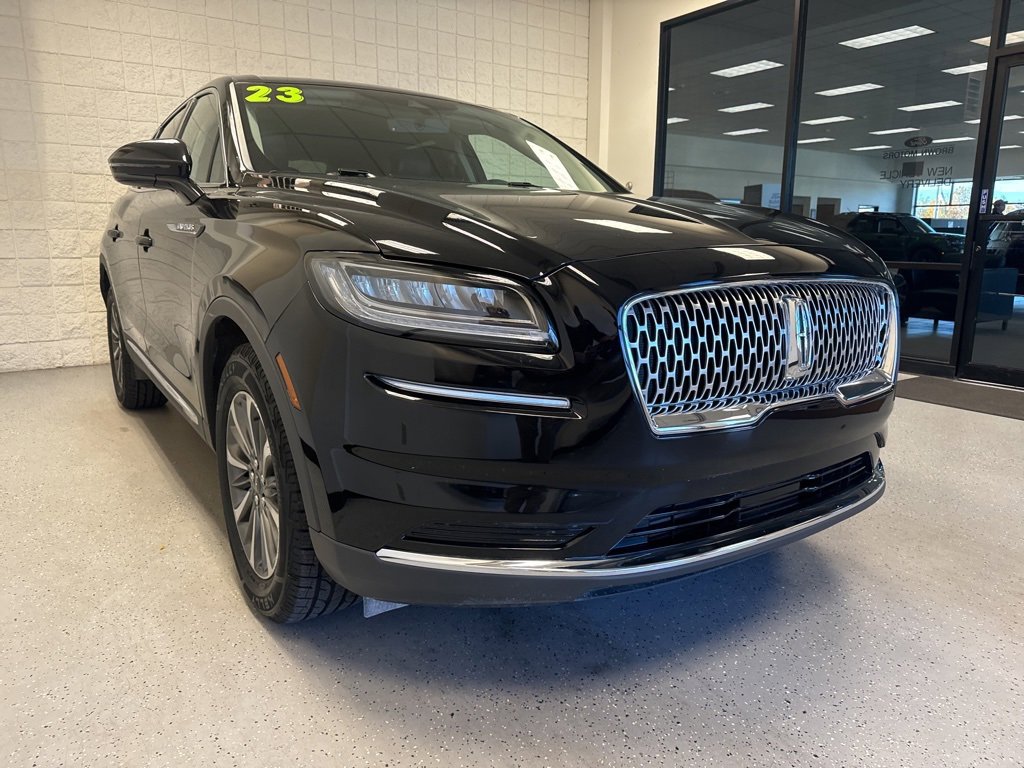 Used 2023 Lincoln Nautilus AWD w/ Premium Package image 29