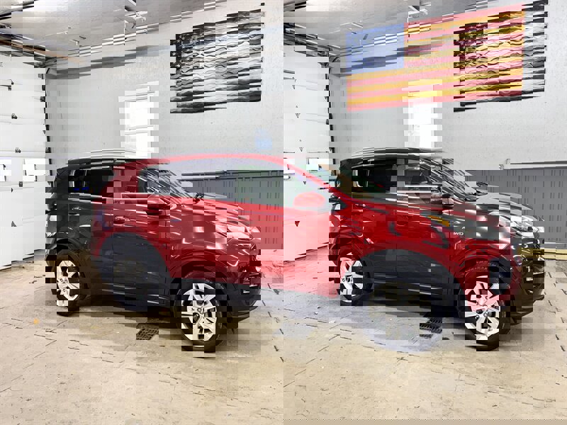 Used 2019 Kia Sportage LX w/ LX Popular Package image 2