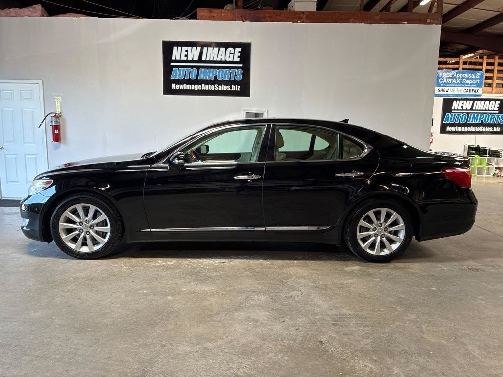 Used 2012 Lexus LS 460 w/ Comfort Pkg RWD image 5