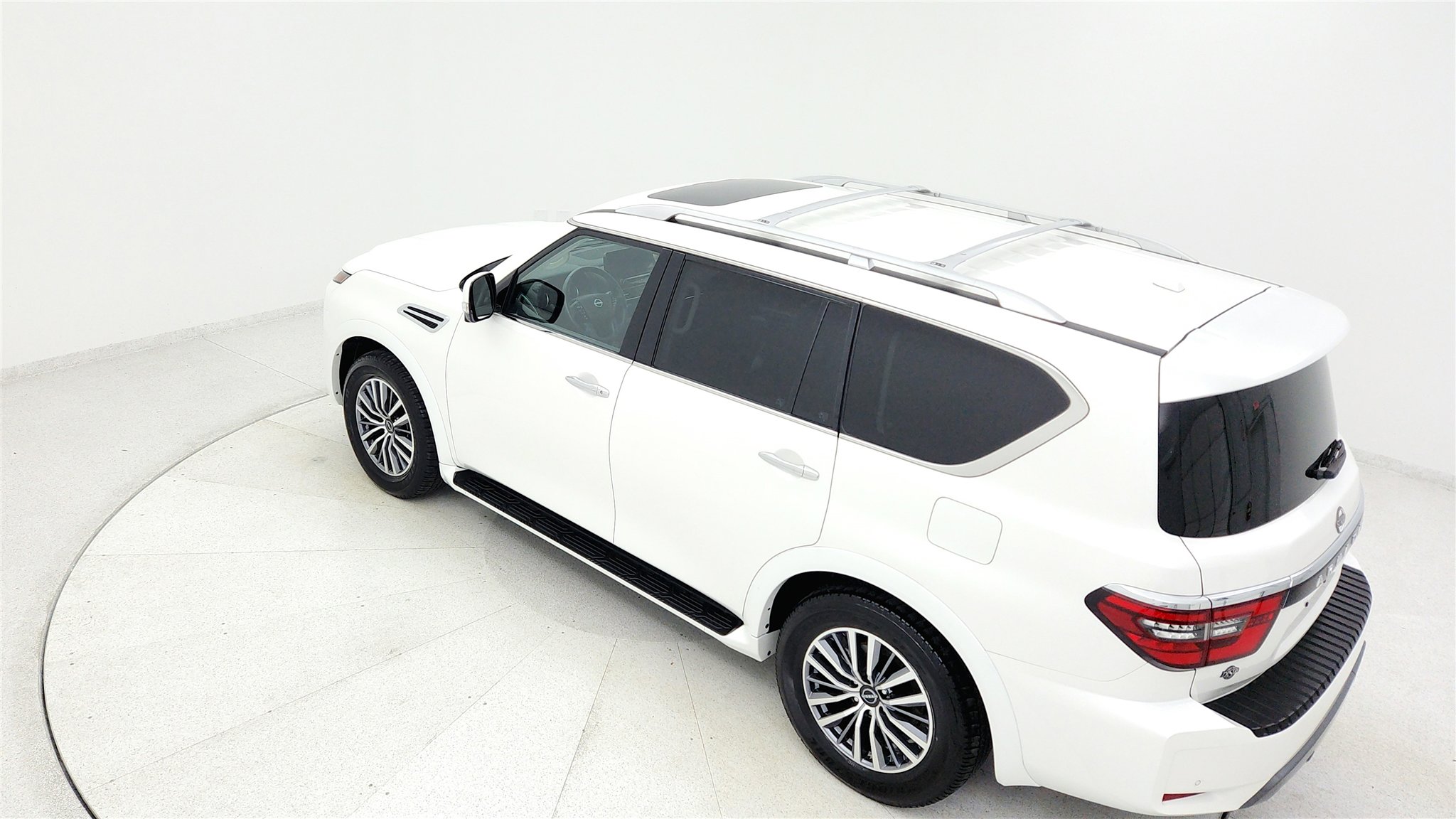 Used 2024 Nissan Armada SL w/ Captain's Chairs Package image 37