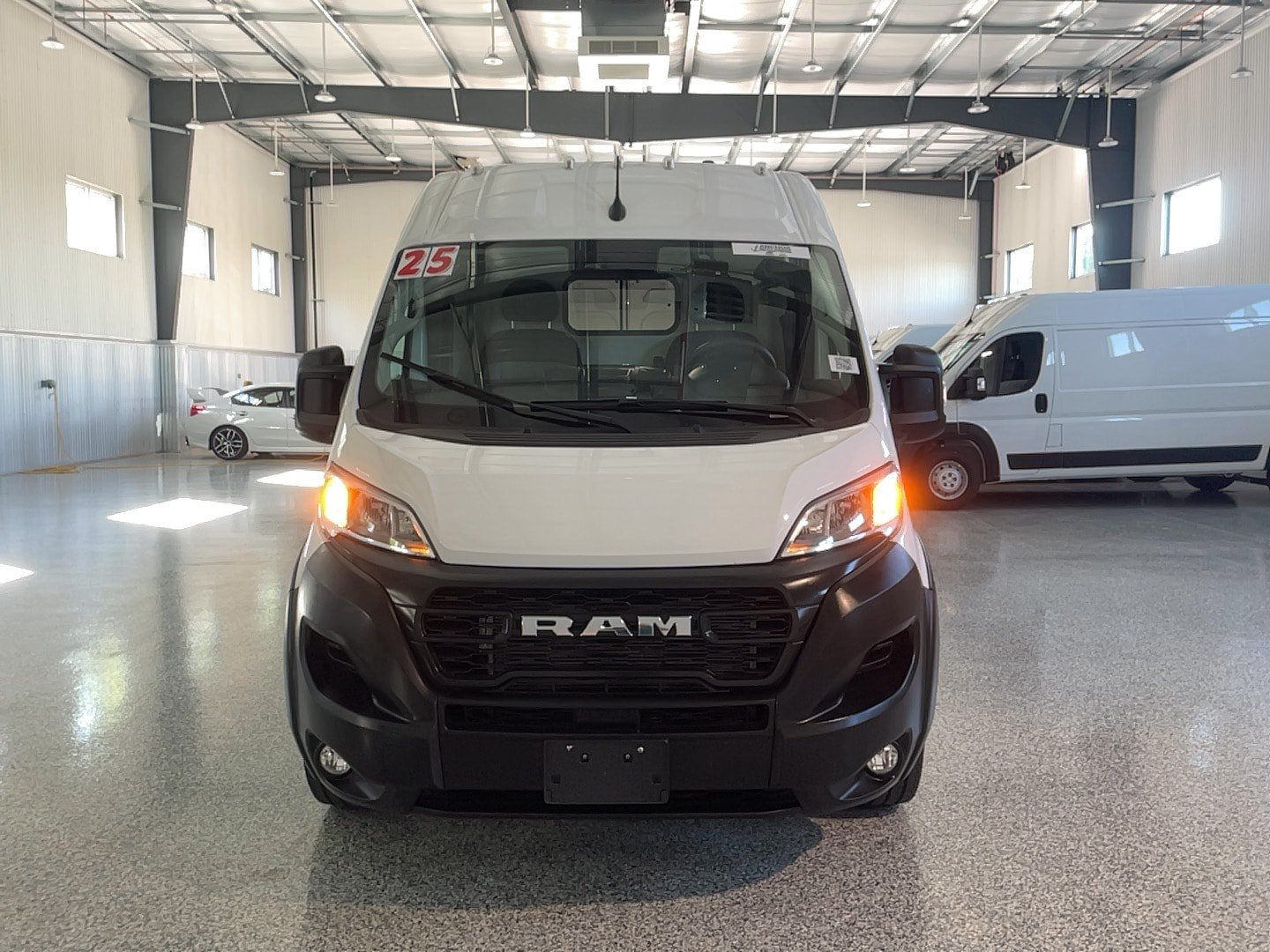 Used 2025 RAM ProMaster 3500 w/ Convenience Group FWD image 2