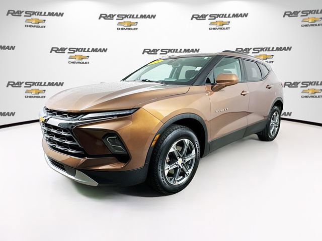 Used 2024 Chevrolet Blazer LT w/ Convenience Package image 3