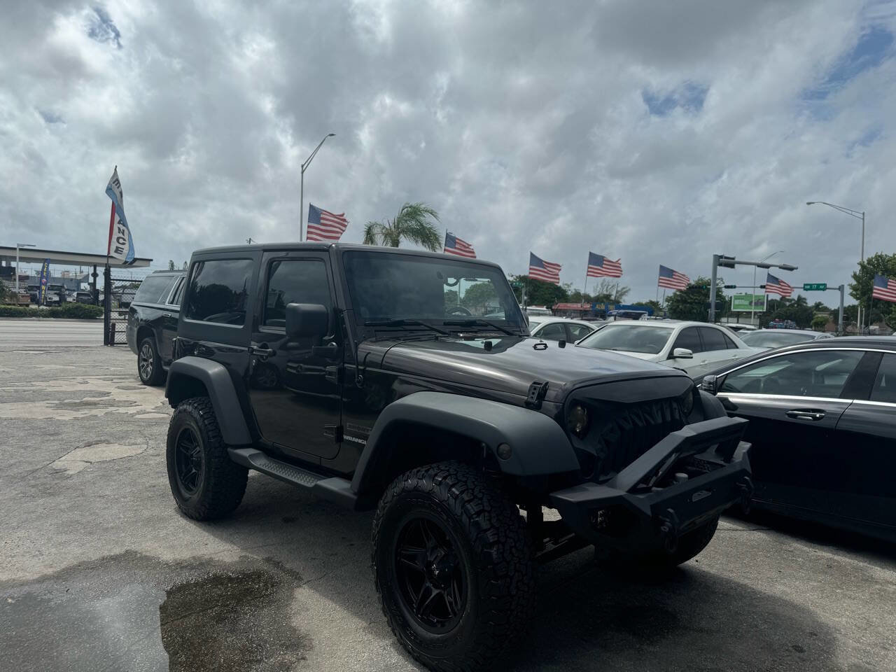 Used 2013 Jeep Wrangler Sport image 3