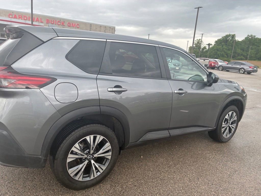 Used 2023 Nissan Rogue SV AWD/4WD image 9